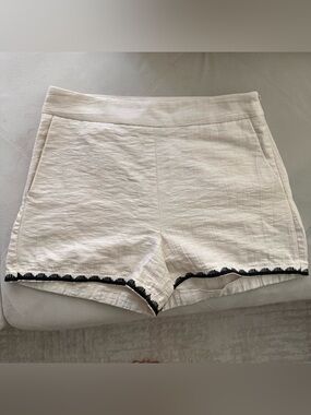 Zara Cream High-Waist Shorts with Black Hem Detail